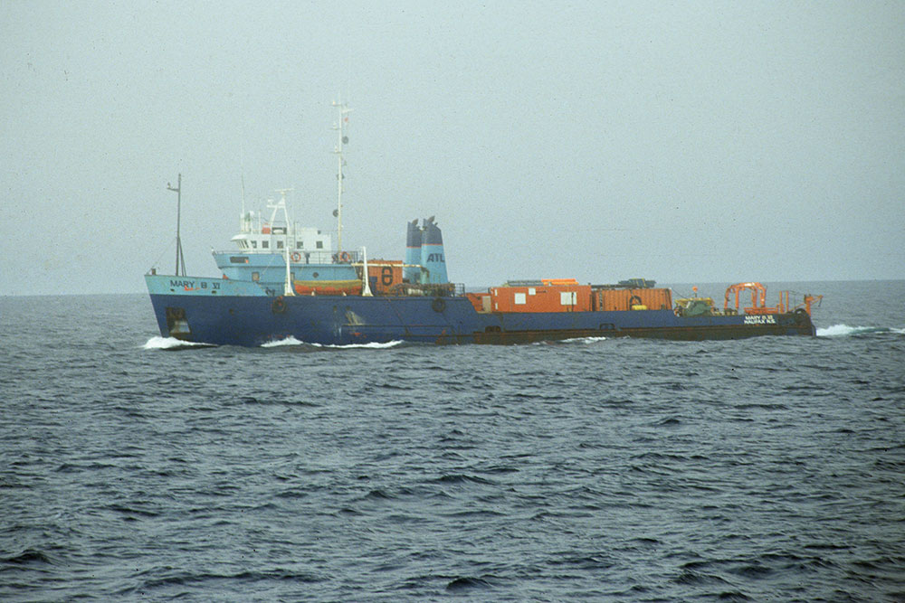 the Mary B "Six" steaming off, Sept 1981...