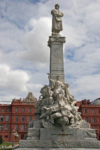 The Statue to Christopher Columbus <br />near the Plaza de Mayo...