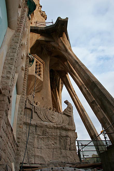the Passion facade from the walkway leading into the Crypt, <br />the only part of the Church open this late in the evening...