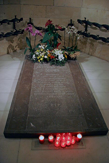 Gaudi 1852 - 1926...