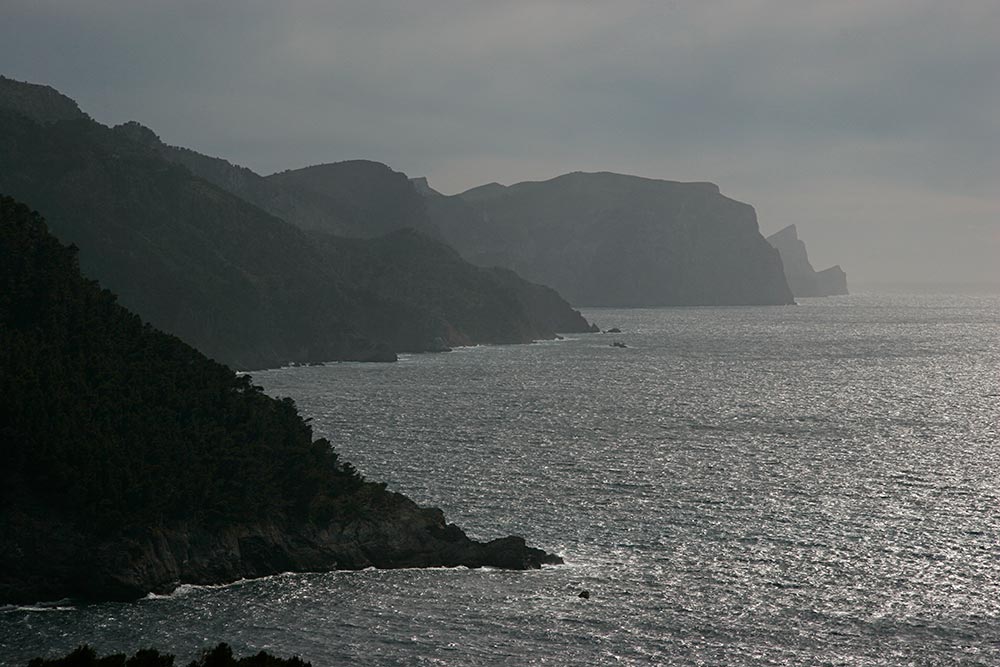 it provides a commanding view of the <br />coastline of southern Mallorca...