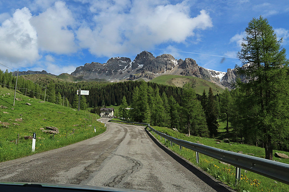 Driving to San Pellegrino Pass...